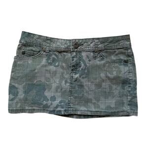 Women's Size 5 Y2K Arizona Jeans Co. Camo Floral Green Mini Skirt Vintage